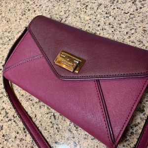 Beautiful! Kate Spade Envelope Wallet Crossbody Maroon